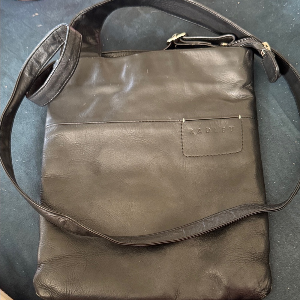 Radley of London Black Leather crossbody Bag